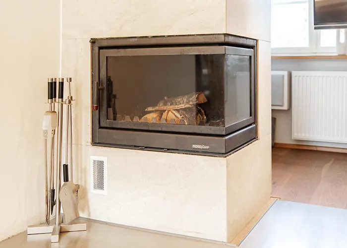 Airhome - Owl's Nest * تالين