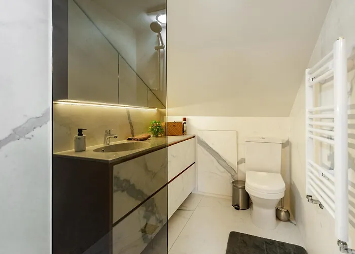 Airhome - Owl's Nest Daire