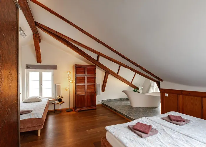 Airhome - Owl's Nest Daire *