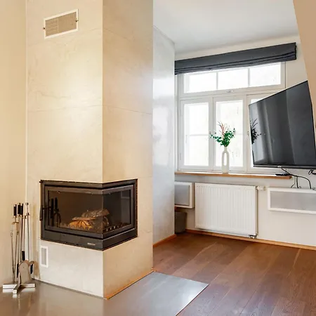 Airhome - Owl's Nest Tallinn